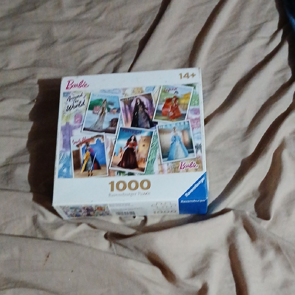 Barbie 1000 Piece Puzzle